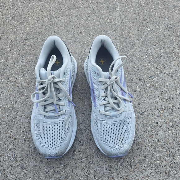 Brooks Ariel 24 Sneaker Women Size 8B - Picture 7 of 14